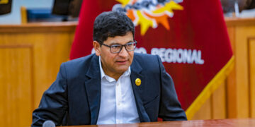Gestión del gobernador Rohel Sánchez es cuestionada por los problemas que afronta en la ejecución de proyectos.
