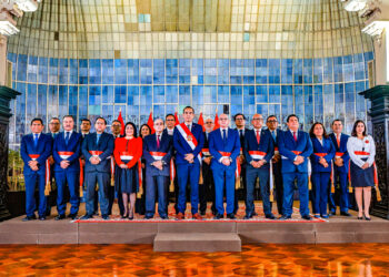Gabinete ministerial tiene pocas caras conocidas. En Economía no debería haber problemas, según Germán Chávez.