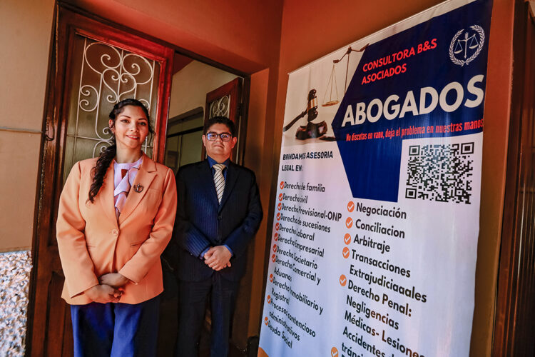 Los hermanos Bustinza dirigen la Consultora B&S Asociados.