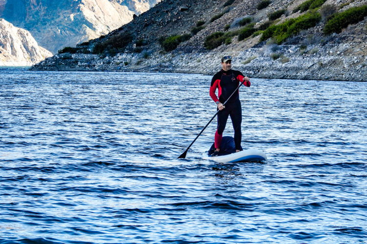 En Tacna se puede practicar el stand up paddle y disfrutar de un entorno natural único.