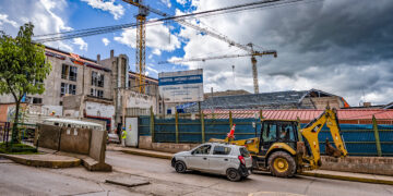 Hospital Antonio Lorena de Cusco. Este proyecto fue marcado por actos de corrupción y actualmente por retrasos consecutivos.