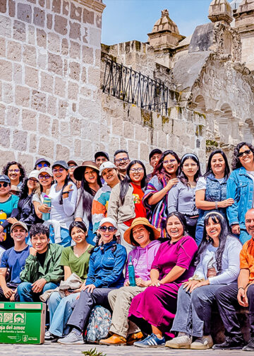 Estudiantes de las carreras de Derecho, ingenierías, Administración, docentes, personal administrativo y egresados participaron de esta noble campaña.