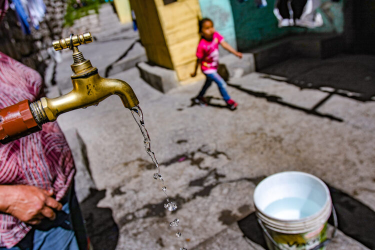 La tarifa de agua potable en Arequipa será de S/ 1.21 por metro cubico, para un consumo de 0 a 10 m3.