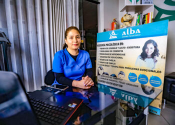 Alba nació para que los servicios psicológicos sean accesibles al público.
