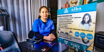 Alba nació para que los servicios psicológicos sean accesibles al público.