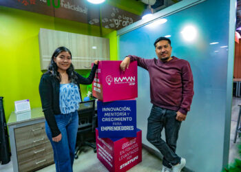 Equipo de Sellient participó en el programa de incubación de Kaman de la Universidad Católica San Pablo.