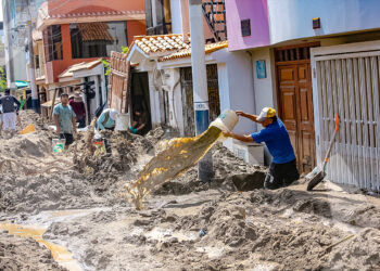 Solo en Yanahuara, unas 450 viviendas resultaron afectadas tras el desborde de la torrentera.