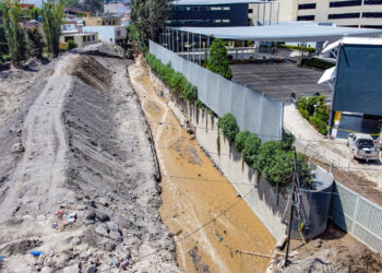 Un informe integral determinará la responsabilidad de las construcciones que redujeron el cauce de la torrentera Chullo en Yanahuara.