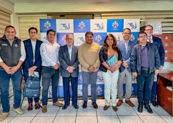 Autoridades de la UCSP y la comuna provincial se reunieron para coordinar acciones para mejorar la transitabilidad vehicular.