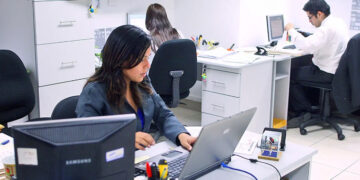 El 79 % de las contrataciones en 2026 serán temporales. Foto: Andina