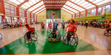 El básquet sobre ruedas no solo se juega, se vive con intensidad, orgullo y determinación.