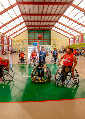 El básquet sobre ruedas no solo se juega, se vive con intensidad, orgullo y determinación.