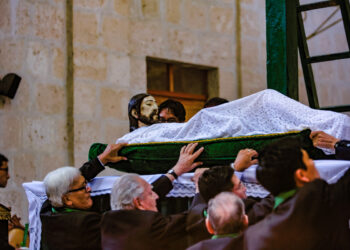 Bernardo Pérez de Robles sería quien elaboró el Cristo Yacente del Santo Sepulcro de la Iglesia de Santo Domingo.