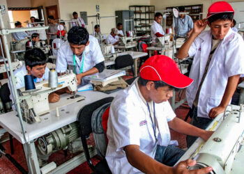 En Arequipa, las empresas exigen experiencia a los jóvenes menores de 25 años, lo que constituye su principal obstáculo.