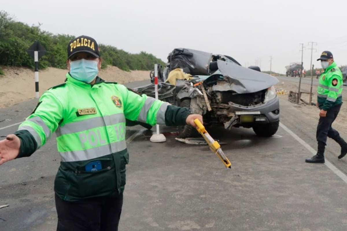 El MTC señala que la imprudencia del conductor y el exceso de velocidad son las dos principales causas de accidentes en el país. Foto: Andina