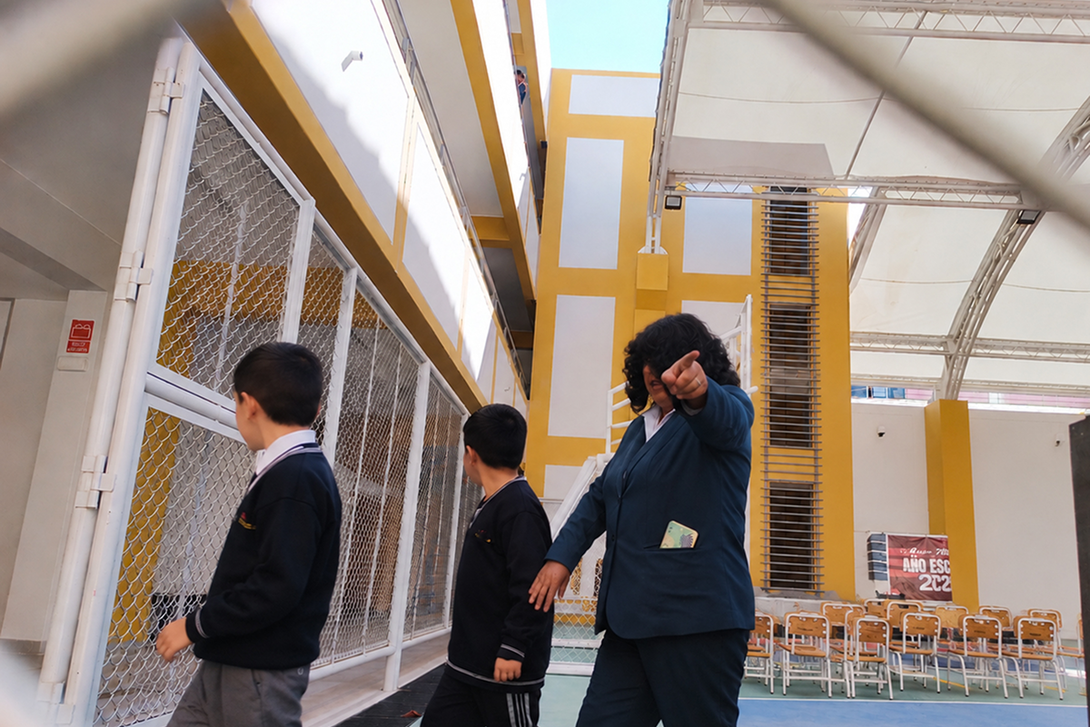 La prevención de la violencia escolar debe formar parte de la vida cotidiana del colegio y no reducirse a actividades aisladas como charlas a padres de familia o estudiantes.