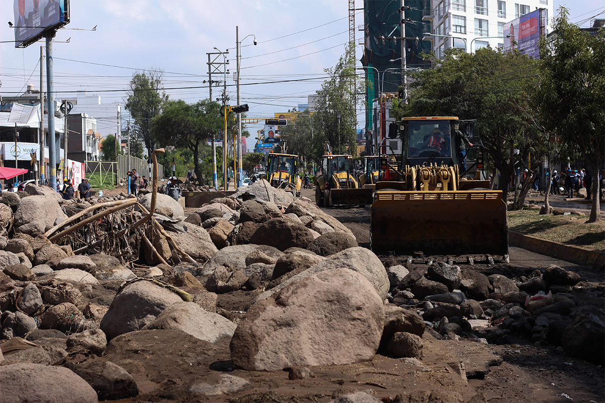El riesgo por inundación y huaicos es latente en 21 distritos de la ciudad de Arequipa.